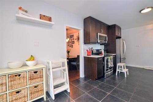 48 Henday Bay, Winnipeg, MB 