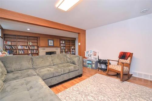 48 Henday Bay, Winnipeg, MB 