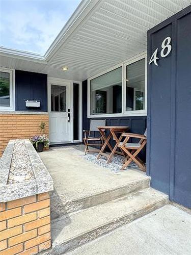 48 Henday Bay, Winnipeg, MB 
