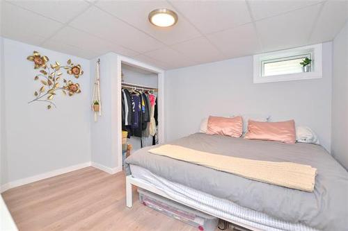 48 Henday Bay, Winnipeg, MB 