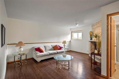 2 Furness Bay, Winnipeg, MB 
