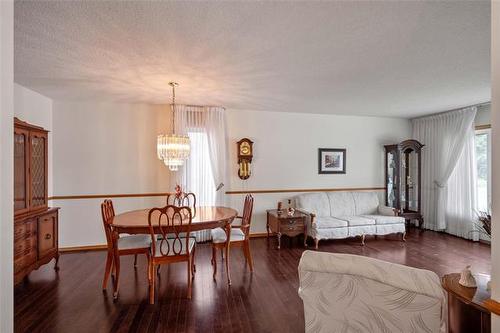 2 Furness Bay, Winnipeg, MB 