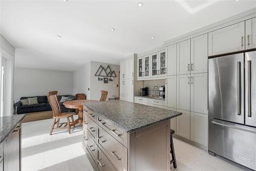 14 Seabrook Cove, Winnipeg, MB 
