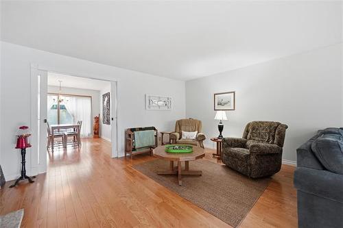 14 Seabrook Cove, Winnipeg, MB 