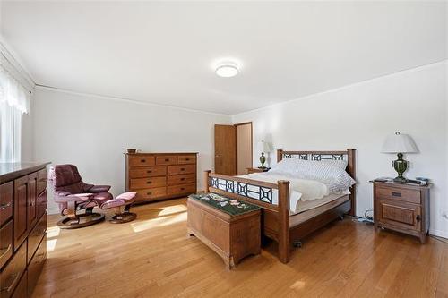14 Seabrook Cove, Winnipeg, MB 