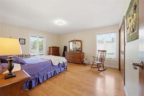 14 Seabrook Cove, Winnipeg, MB 