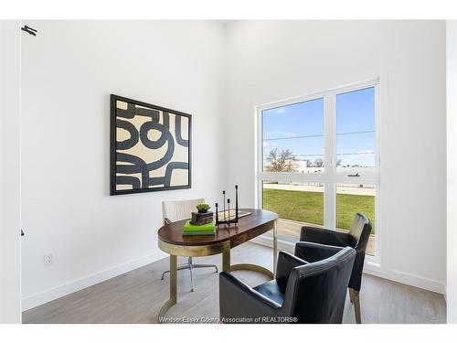 2041 Seneca Street, Windsor, ON - Indoor