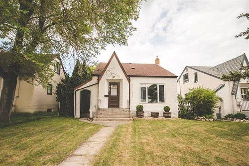 616 Minto ST  Winnipeg, MB R3G 2R1