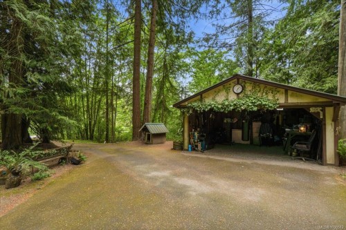 4751 Yellow Point Rd, Nanaimo, BC 