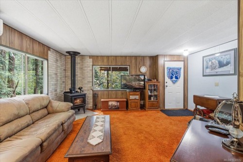 4751 Yellow Point Rd, Nanaimo, BC 