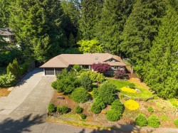 2375 Damascus Rd Shawnigan Lake, BC V8H 2E7