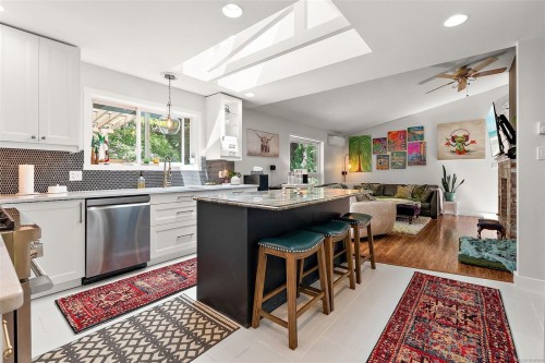 2375 Damascus Rd, Shawnigan Lake, BC 