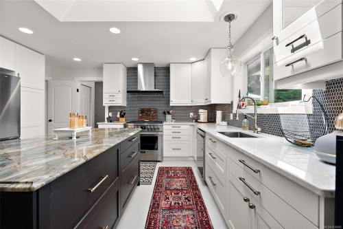 2375 Damascus Rd, Shawnigan Lake, BC 