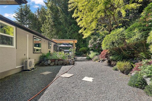 2375 Damascus Rd, Shawnigan Lake, BC 