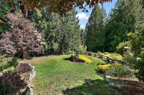 2375 Damascus Rd, Shawnigan Lake, BC 