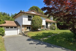 6773 WENDONNA Pl Central Saanich, BC V8M 1A5