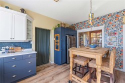 245 Sabiston St Nanaimo, BC V9R 1M4