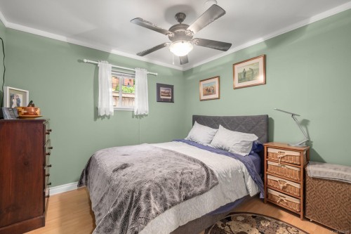 2902 Irma St, Victoria, BC 