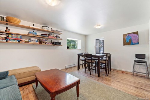 1813 Rugg Rd, Nanaimo, BC 