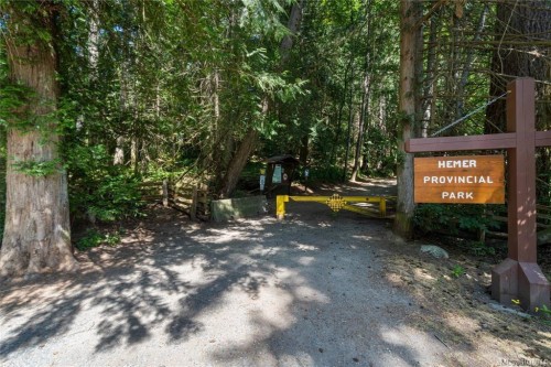 1813 Rugg Rd, Nanaimo, BC 