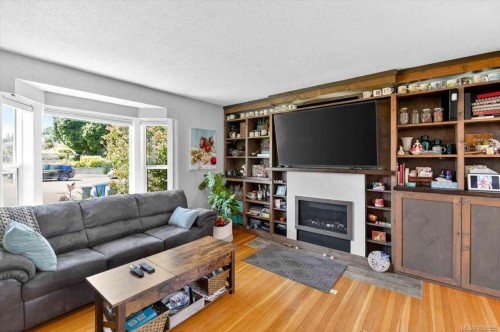 4907 Morton St, Port Alberni, BC 