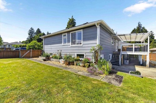 4907 Morton St, Port Alberni, BC 