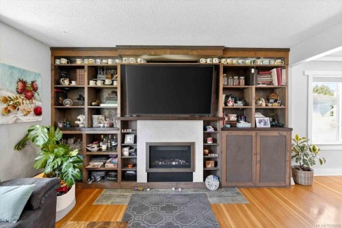 4907 Morton St, Port Alberni, BC 