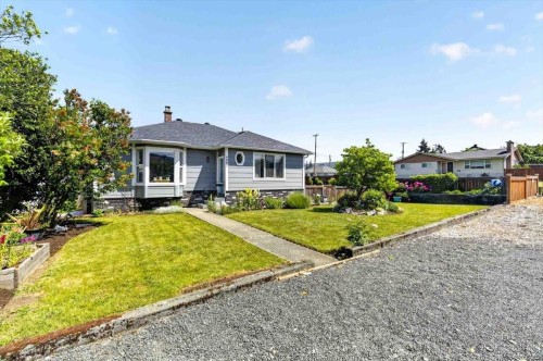 4907 Morton St, Port Alberni, BC 