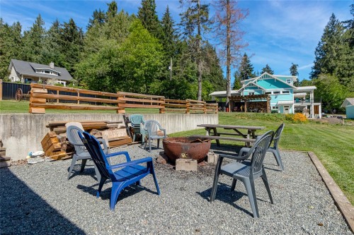 2817 Crozier Rd, Chemainus, BC 