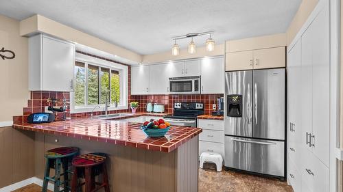 602 Johnson Crescent, Oliver, BC 