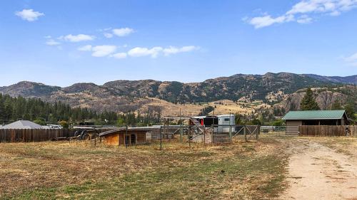 602 Johnson Crescent, Oliver, BC 