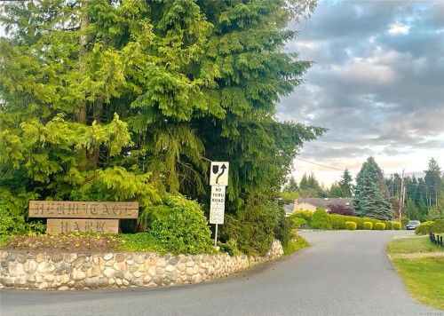 907 Savary Dr, Qualicum Beach, BC 