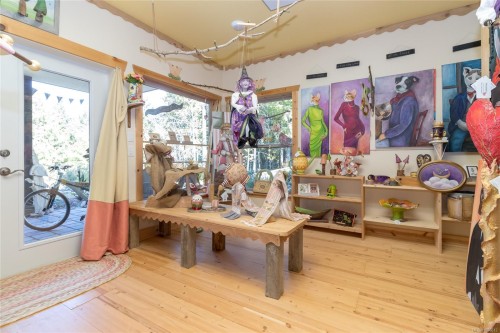 1860 Ashling Rd, Qualicum Beach, BC 
