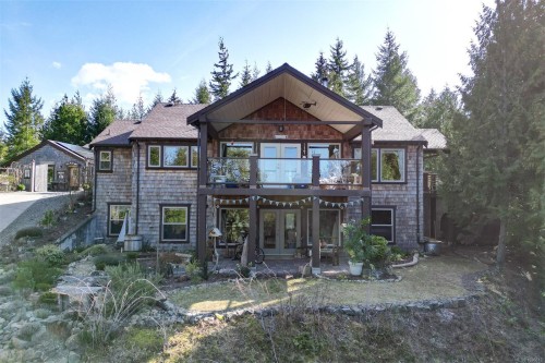 1860 Ashling Rd, Qualicum Beach, BC 