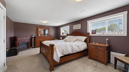 976 Holt Street, Kamloops, BC 