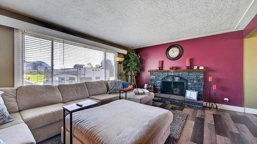 976 Holt Street, Kamloops, BC 