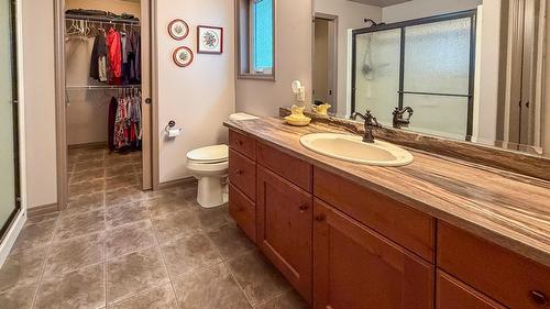 17-1401 30Th Avenue, Cranbrook, BC 