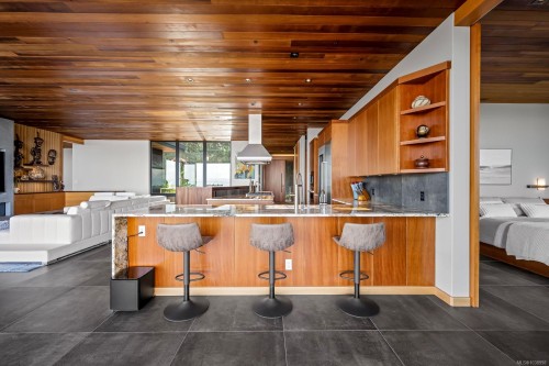 9046 Clarkson Ave, Black Creek, BC 