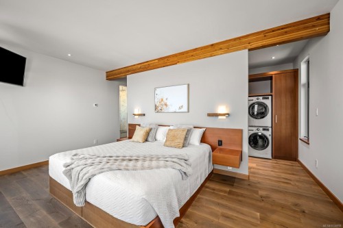 9046 Clarkson Ave, Black Creek, BC 