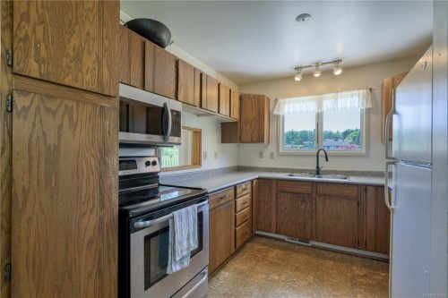 9490 Mayors Way, Port Hardy, BC 