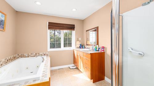 3900 Haskins Road, Creston, BC 