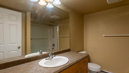 306-135 Ziprick Road, Kelowna, BC 