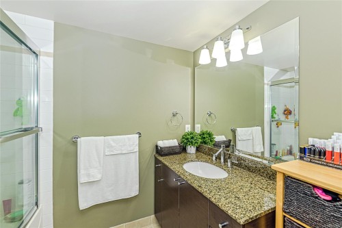 #210-1315 Esquimalt Rd, Esquimalt, BC 