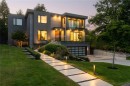 374 Sunset Ave, Oak Bay, BC 