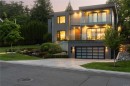 374 Sunset Ave, Oak Bay, BC 