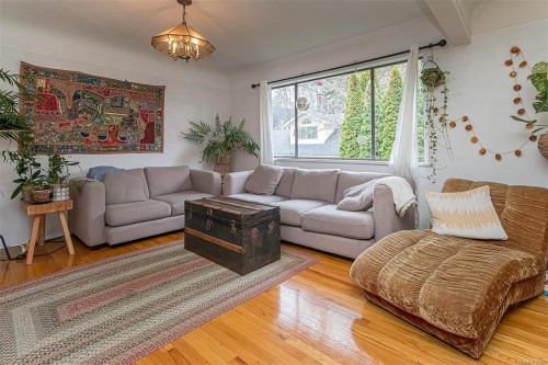 1905 Richardson St, Victoria, BC 