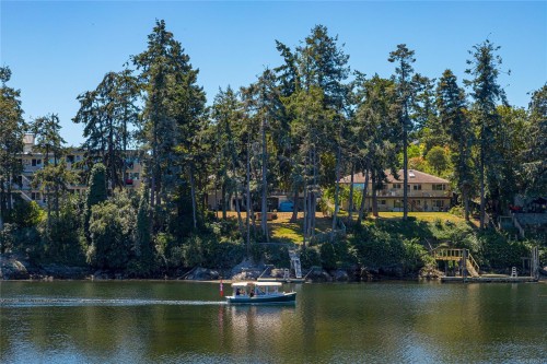 #310-73 Gorge Rd West, Saanich, BC 