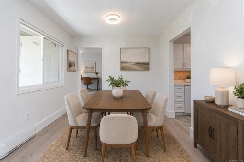 #310-73 Gorge Rd West, Saanich, BC 