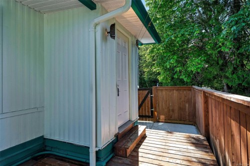 1105 Bourban Rd, Mill Bay, BC 