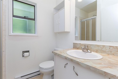 484 Goldstream Ave, Langford, BC 